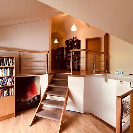 Reykjavik Peace Center Guesthouse Экстерьер фото