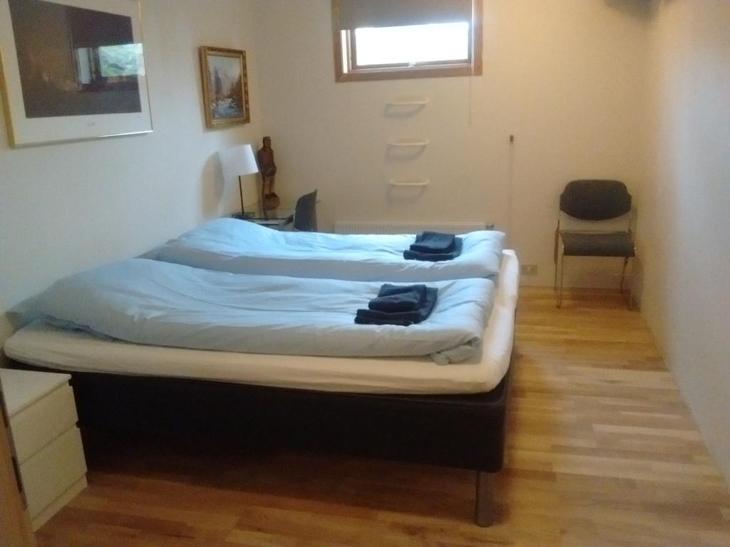 Reykjavik Peace Center Guesthouse Экстерьер фото